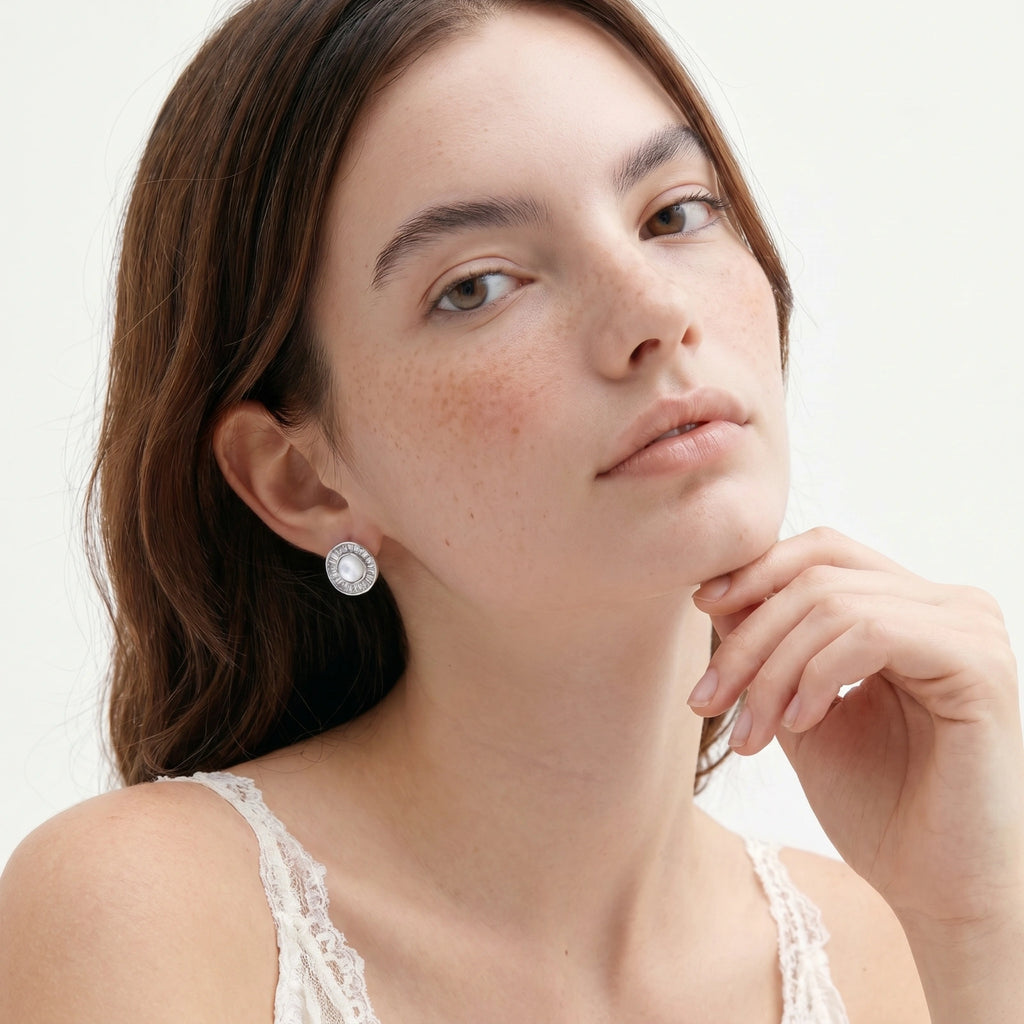 Radiant Halo Studs