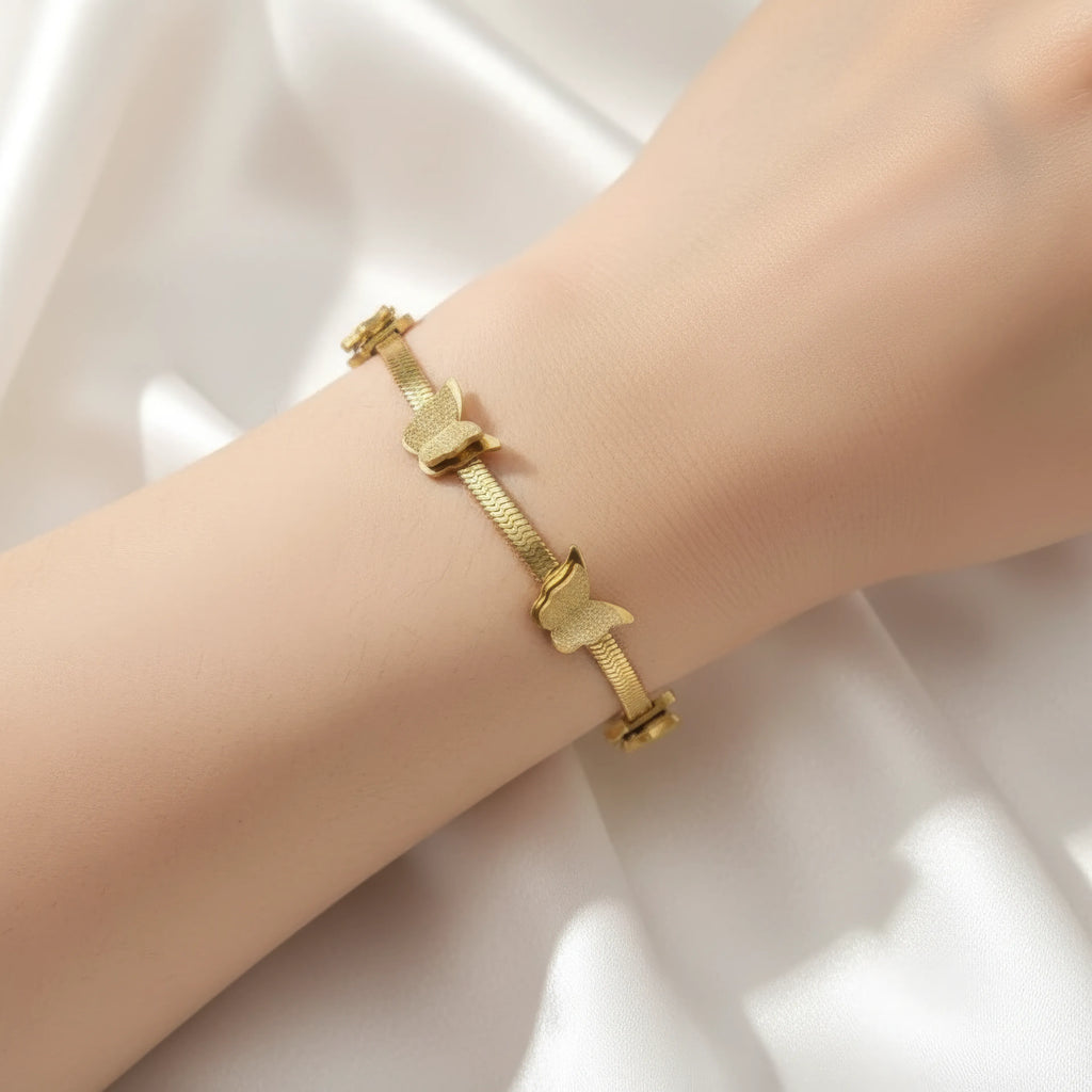 Peachy Butterfly Casual Bracelet