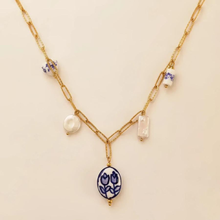 Blue and bloom Pendant Necklace