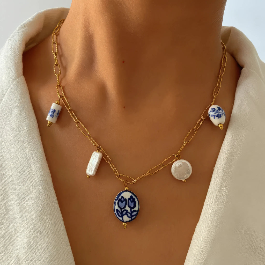 Blue and bloom Pendant Necklace