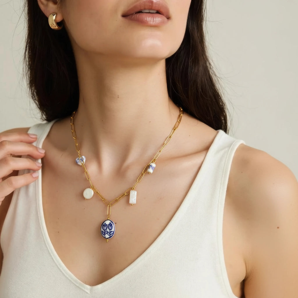 Blue and bloom Pendant Necklace