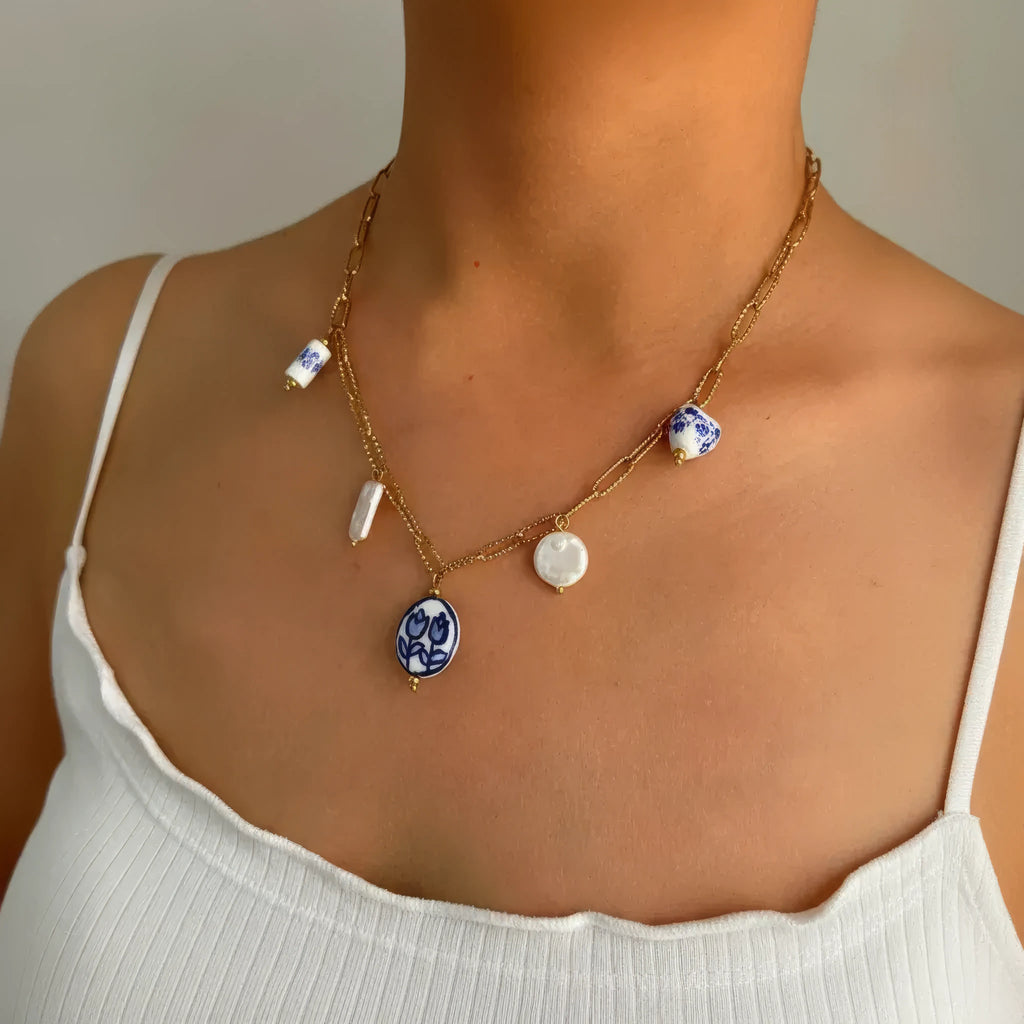 Blue and bloom Pendant Necklace