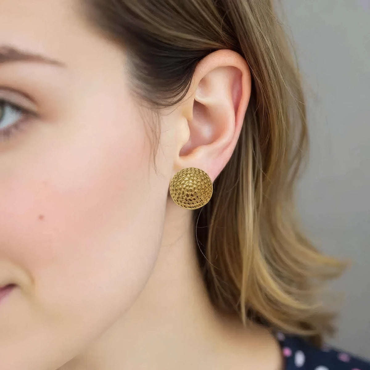 Peach Twist Earrings