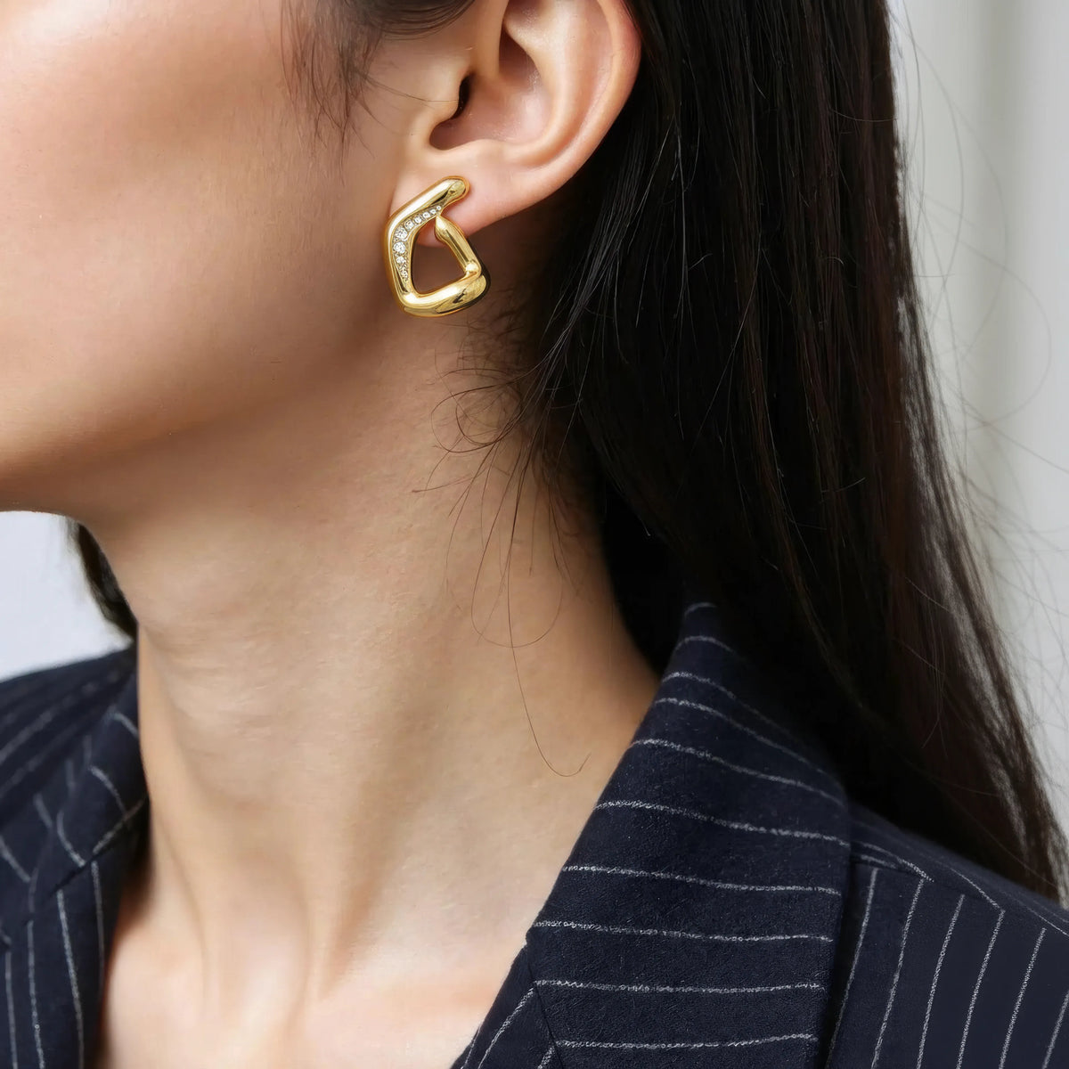 The dovo chunky Earrings