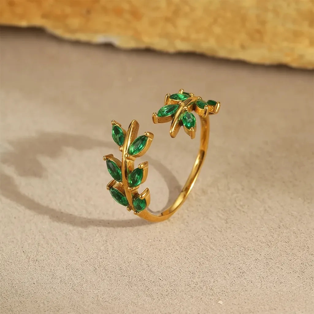 Vintage Touch Leaf Zircon Open Ring