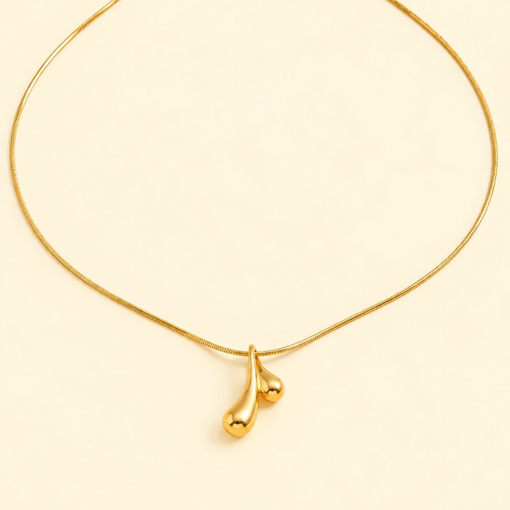 La Vie Necklace