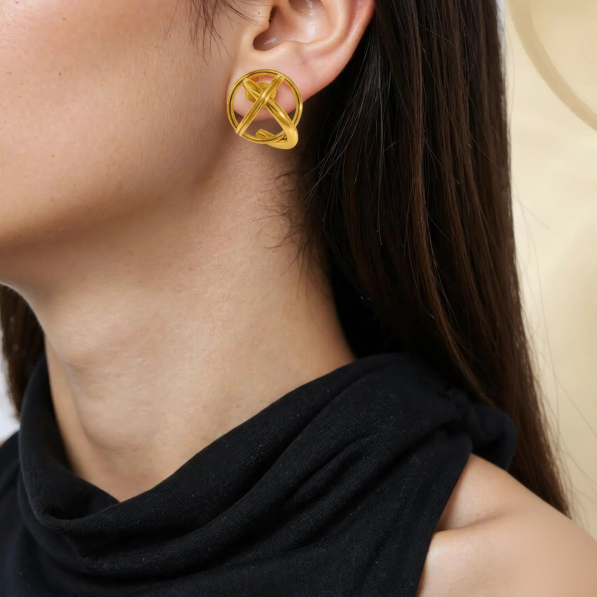 Round Stud Earrings