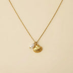 Shell Pendant Necklace