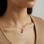 La Vie Necklace