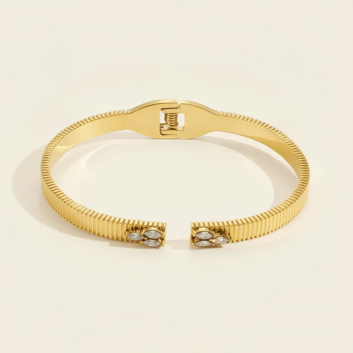 Stripe Gold Bangle