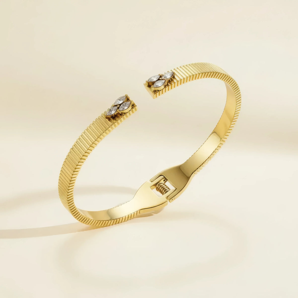 Stripe Gold Bangle