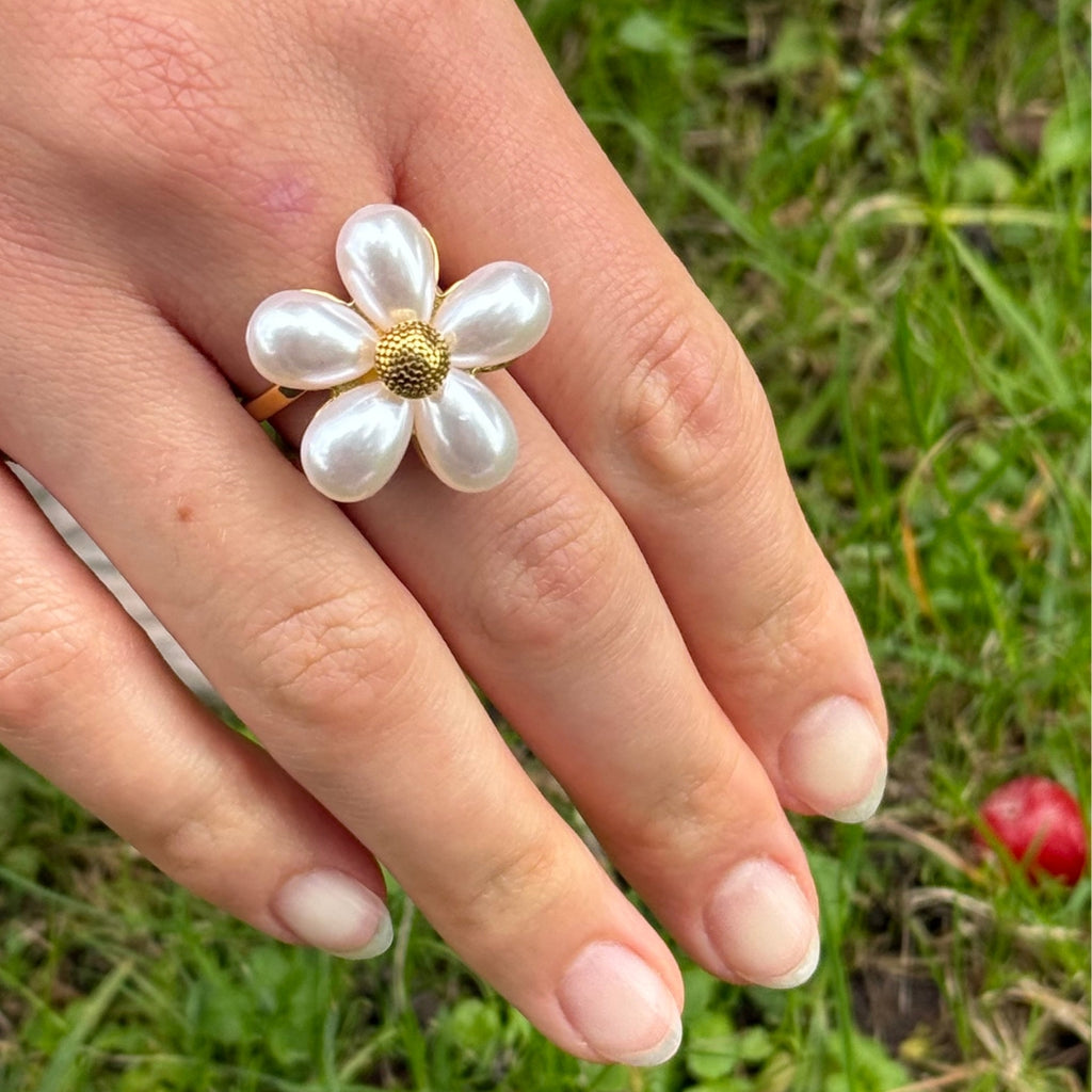 Flower Pearl Open Ring